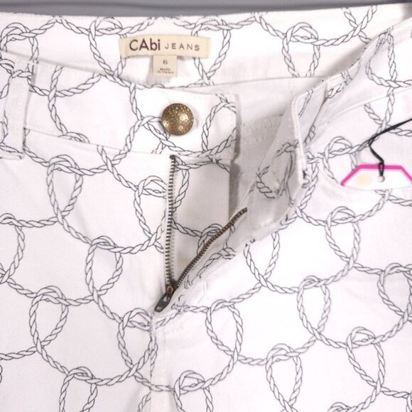 NWT‎ CAbi Women’s 761 Printed Nautical Rope Bootlet Jeans Denim White Size 6 - Picture 9 of 15
